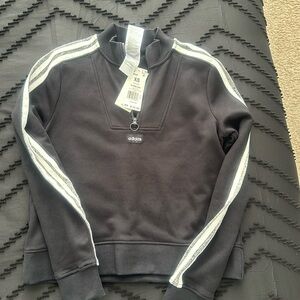 Women’s Adidas sweatshirt